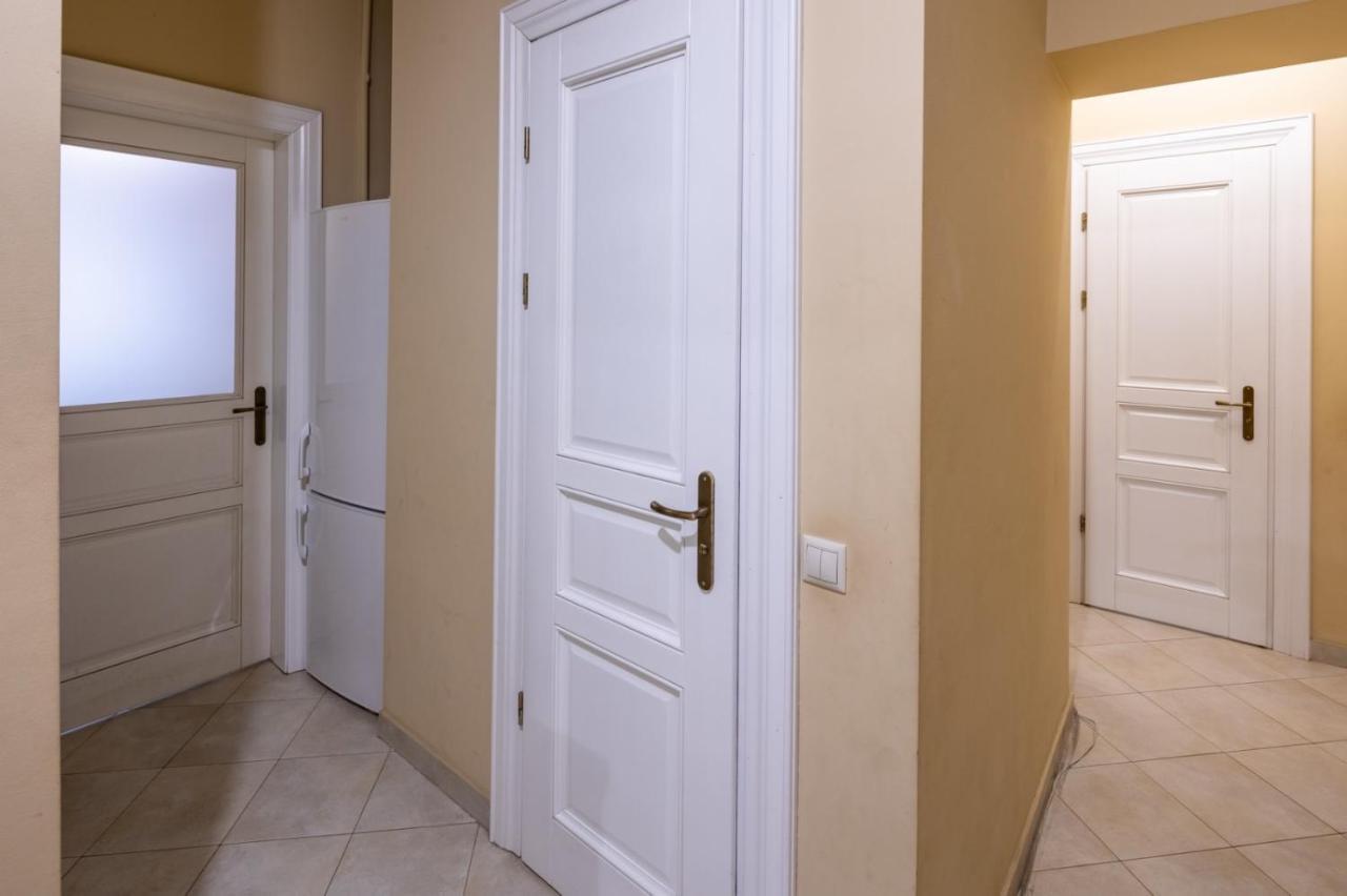 Apartamento Romari Сербська 9 Leópolis Exterior foto
